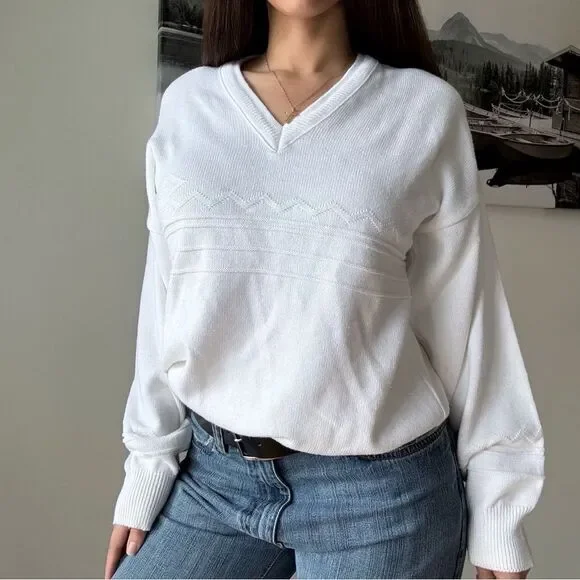 90s vintage white neck embroidered minimalist jumper - Picture 5 of 8